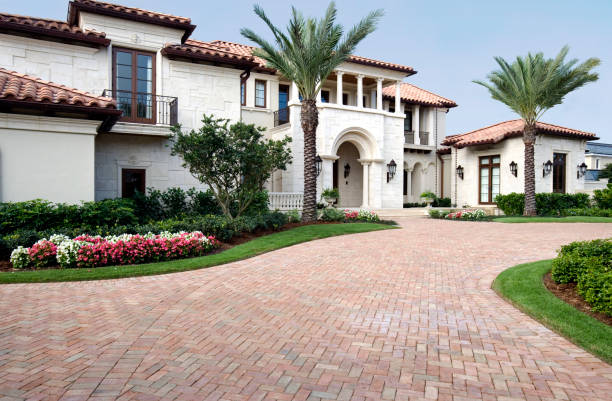 Best Driveway Paving Company  in Meadowdale, WA